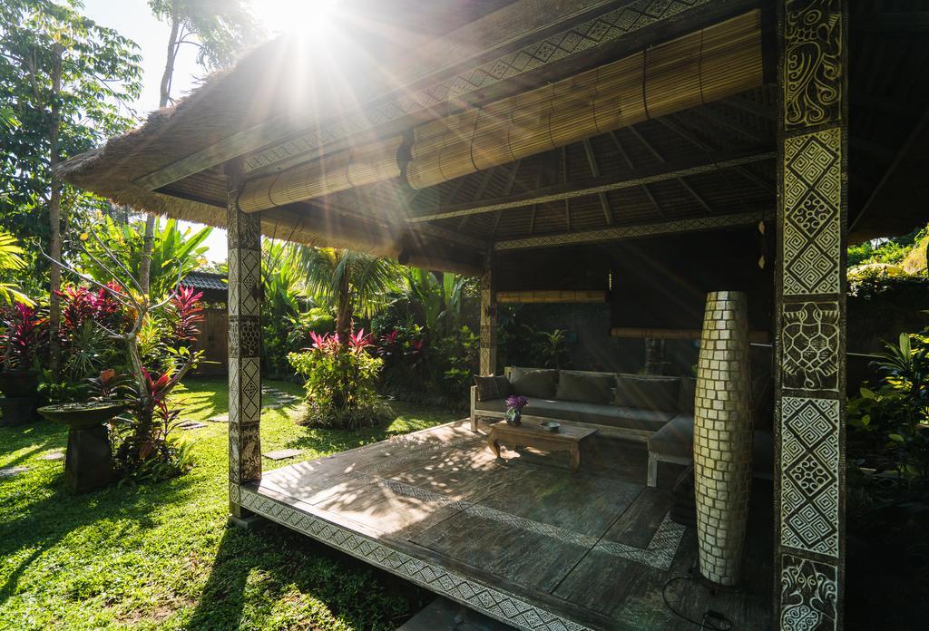 Villa Daksina Ubud Værelse billede